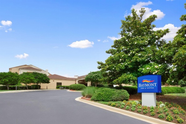Baymont by Wyndham Columbia Northwest image 3